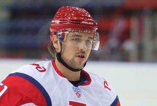 Фото||yarsport.ru Нападающий Максим Трунев перешел из «Дизеля» в «Локомотив»