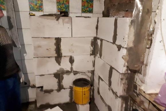 Фото penza-gorod.ru В Пензе заделали дыру в доме на Кулибина, 10