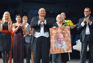 Фото||Владимир ГРИШИН Михаил Каплан: «Меня спасла надежда на то, что я вновь увижу зрителей»