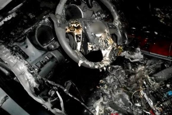 Фото из архива регионального МЧС В Пензе в сгоревшем «Renault» нашли тело мужчины