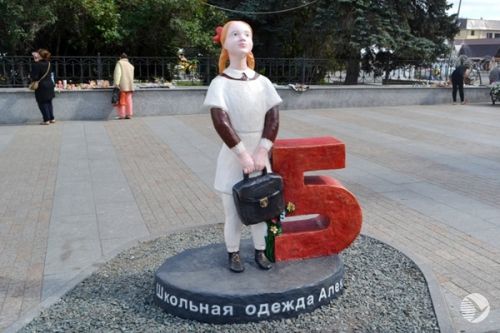 Фото||penza-gorod.ru Скандальную «Школьницу» перенесут из центра Пензы