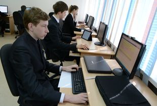 В Пензе проходит международная олимпиада школьников по программированию