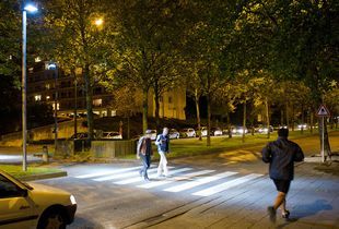 В Заречном установят дополнительное освещение на пешеходных переходах