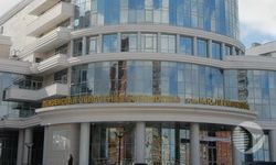 Фото||Владимир ГРИШИН Артемий Лебедев подарил пензенской библиотеке 21 книгу