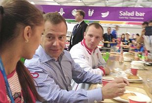 Универсиада-2013: Анастасия Близнюк завоевала третье «золото» и встретилась с Дмитрием Медведевым
