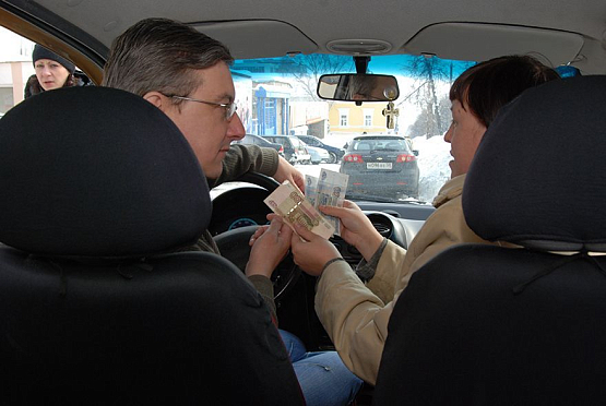 Кто виноват и что делать: пензенцам ответили на жалобы о стоимости такси
