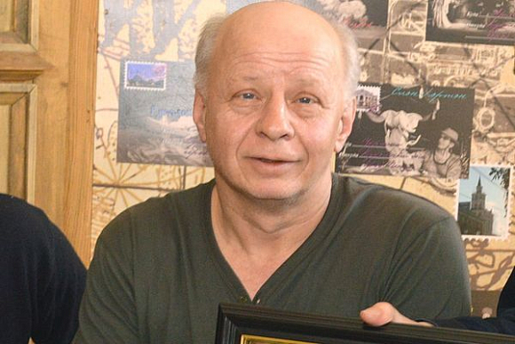 Фото||Владимир ГРИШИН Владимир Бирюков возглавил театр кукол в Ульяновске