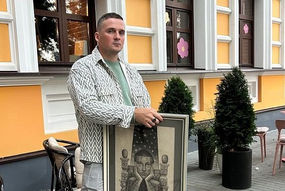 Пензенский художник впервые отправил в стратосферу карандашный рисунок Пензенский художник впервые отправил в стратосферу карандашный рисунок