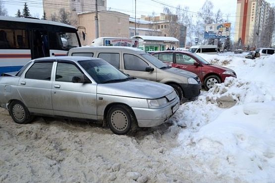 В Пензе раскритиковали качество уборки дворов от снега