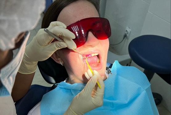 Пензенские стоматологи используют современную методику выявления кариеса