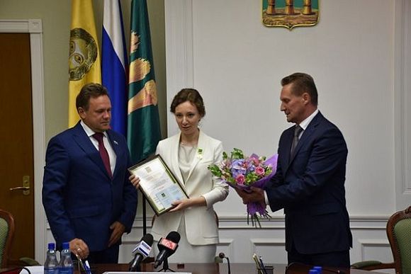 Анну Кузнецову наградили «За заслуги в развитии города Пензы»