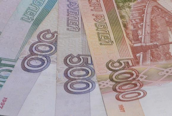 Сердобчанка нашла деньги в банкомате и «купила» уголовную статью
