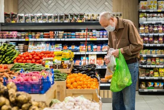 Россияне рассказали, сколько тратят на продукты каждый месяц
