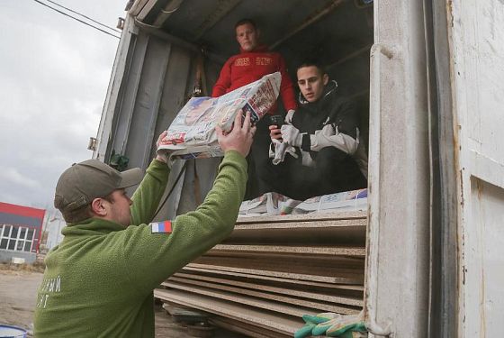 Газеты «Пензенской правды» отправились на Донбасс вместе с гуманитарным конвоем Газеты «Пензенской правды» отправились на Донбасс вместе с гуманитарным конвоем