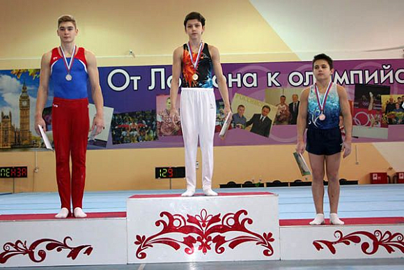 Пензенские гимнасты взяли «серебро» и «бронзу» на первенстве ПФО