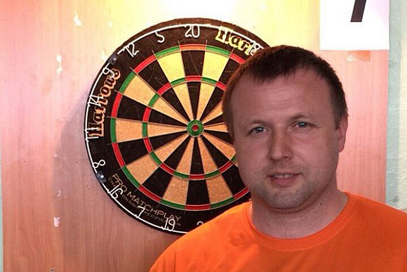 Фото||vk.com Пензенец Роман Обухов выиграл две медали на всероссийских соревнованиях по дартсу