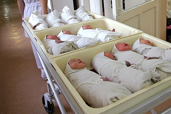 В Пензенской области за 8 месяцев родилось почти 10 тыс. детей