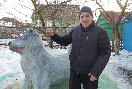 В одном из сел Бековского района «поселилась» снежная собака