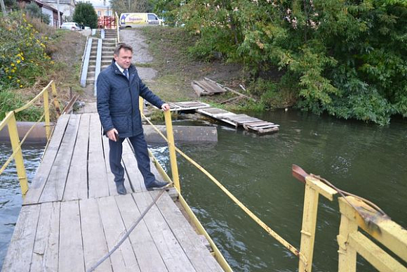 В Пензе отремонтируют понтонный мост соединяющий о. Пески и Пензу-III