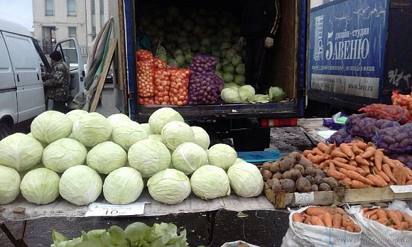 Фото||penza-gorod.ru В Пензе на ярмарке морковь можно купить по 14 рублей, а сахар — по 26
