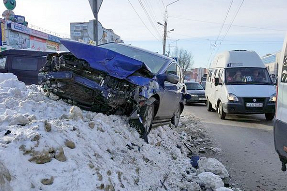 Фото||uprgkh.pnzreg.ru Спасатели ликвидировали последствия ДТП на пр. Строителей