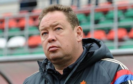 Главный тренер сборной России Леонид Слуцкий подал в отставку