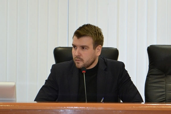 Фото||penza-gorod.ru Юрий Ильин: «У нас есть возможность очистить дворовые территории до конца недели»