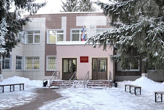 Суд начал рассматривать дело по иску генпрокуратуры к Белозерцеву и Шпигелю