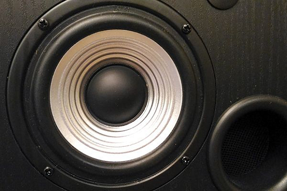 Фото||автора Пензенец украл у знакомого колонки, телефон и планшет