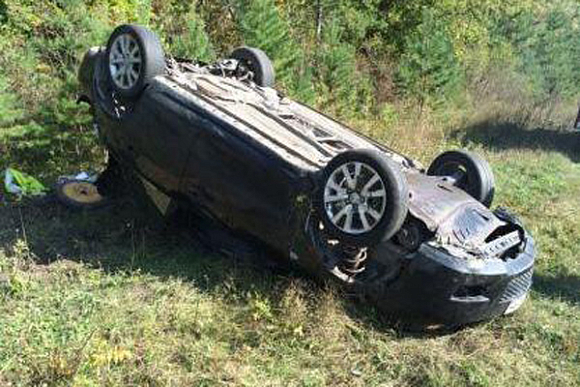 В Пензенской области Mazda упала на крышу, есть пострадавшие