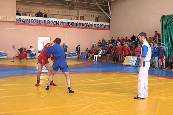 Фото||58.мвд.рф В Пензе 120 полицейских сошлись на татами