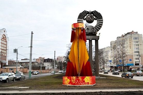 Улицы Пензы начали украшать к 70-летию Великой Победы