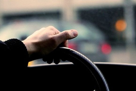Фото||medikforum.ru В Пензе 47-летний водитель дачного автобуса скончался за рулем