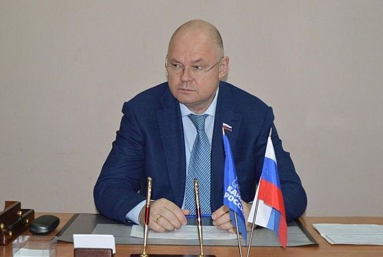 По обращению пензенцев к спикеру Заксобрания заменили лампы уличного освещения По обращению пензенцев к спикеру Заксобрания заменили лампы уличного освещения