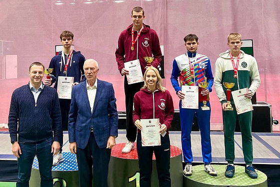 Пензенский фехтовальщик стал призером соревнований в Москве Пензенский фехтовальщик стал призером соревнований в Москве