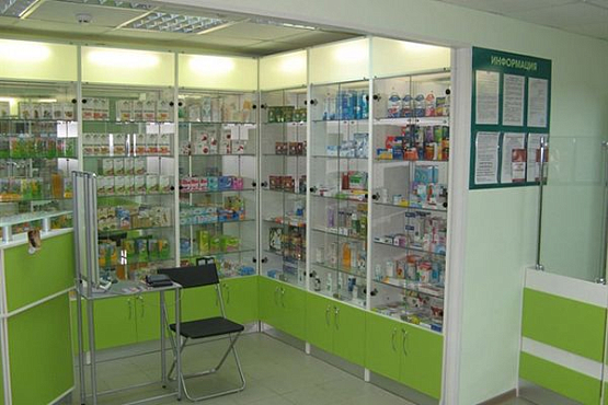 И. Белозерцев поручил минздраву ежедневно мониторить цены в аптеках