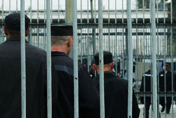 В Пензе двое заключенных обвиняются в серии телефонных мошенничеств