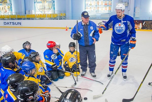 Антон Слепышев провел мастер-класс для пензенских хоккеистов