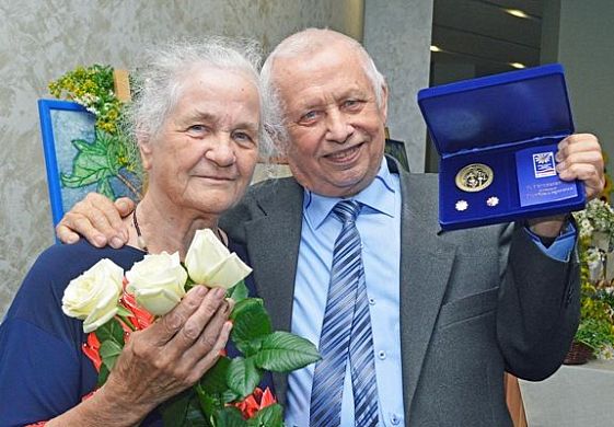 В Пензе 70 супружеских пар получили медали «За любовь и верность»
