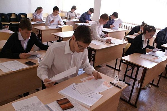 В Пензенской области более 10 тыс. 9-классников сдают ГИА по математике