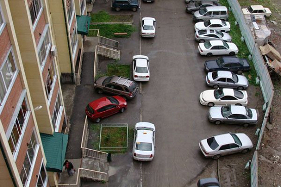 В Пензе жильцы многоэтажек вправе сами решать вопросы об организации парковок