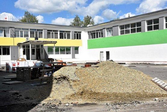 Власти Пензы возмутил ход ремонта в школе №52