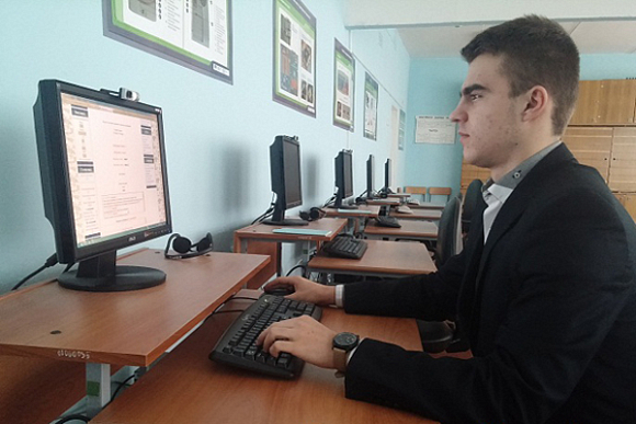 Школьники Пензенской области посоревновались со сверстниками из Израиля в онлайн-программировании