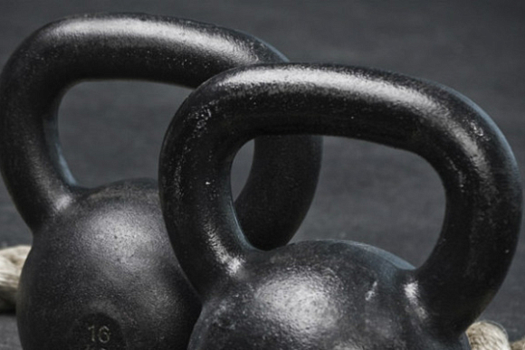 Фото||rudiyr.ru В Никольске посоревнуются дояры и гиревики