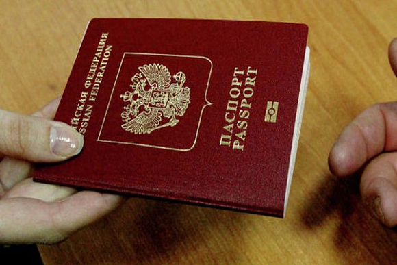 В пензенские школы родителей теперь пускают только по паспортам
