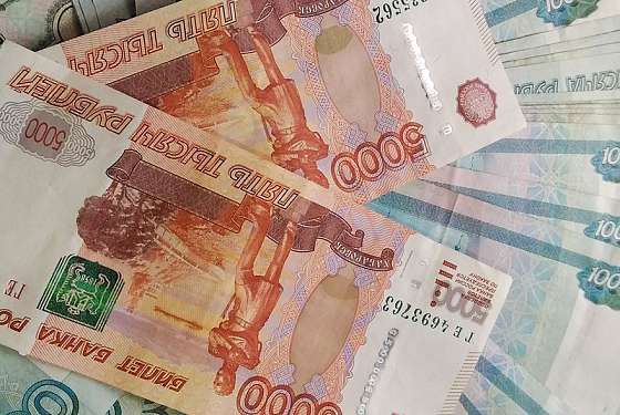 Пензенский пенсионер соврал работнику банка и отдал мошеннику 2,5 млн рублей Пензенский пенсионер соврал работнику банка и отдал мошеннику 2,5 млн рублей