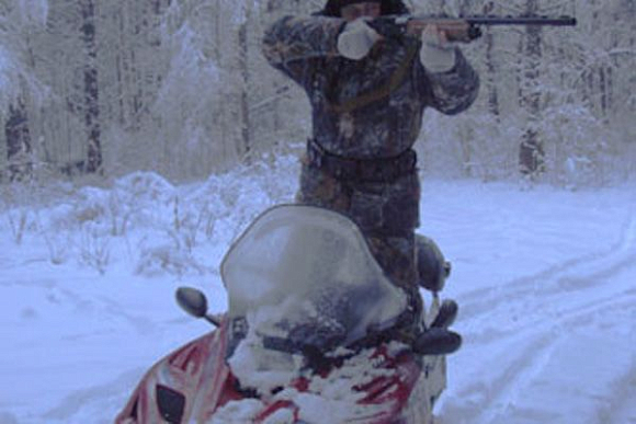 Пензенский охотник лишился ружья, снегохода и 250 тыс. рублей из-за 2-х косуль