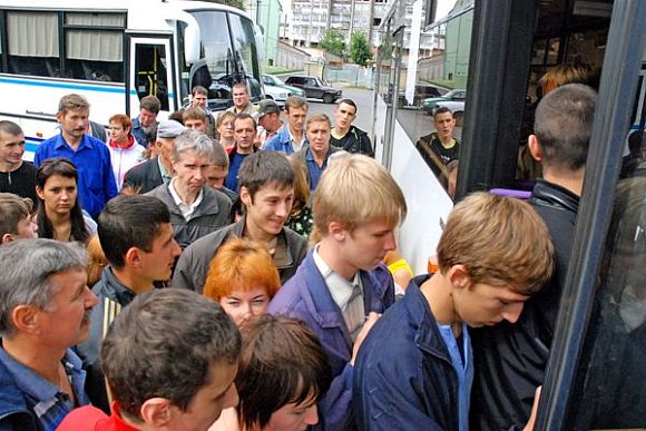 Фото||Владимир ГРИШИН Общественный транспорт Пензы: Мы едем. Или на нас едут?