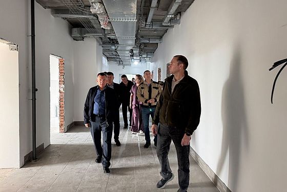 Министр Гришаев провел выездное заседание в Кузнецке Министр Гришаев провел выездное заседание в Кузнецке