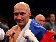 Кармазин не смог отобрать титул чемпиона мира по боксу у Сильвестра